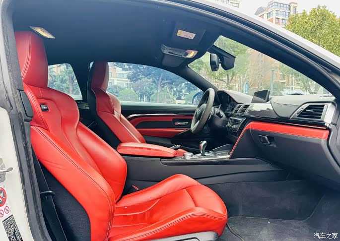 宝马m4售价285万元上牌日期2017年11月车