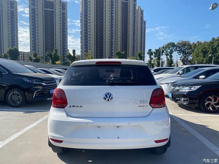 16年大众polo16高配竟然这个价