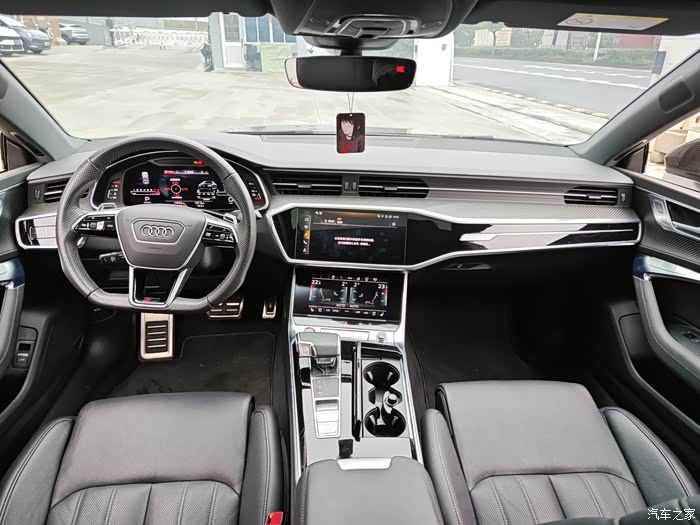 23年个人一手奥迪rs7