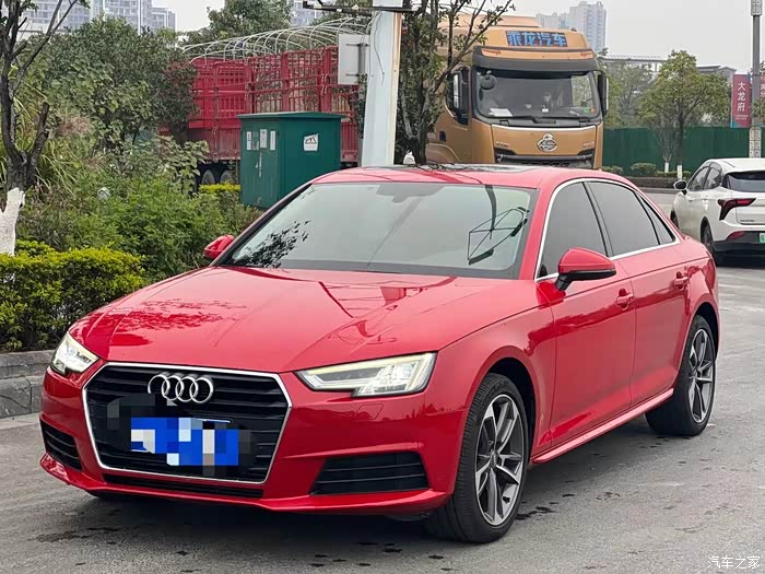 17年9月上牌奥迪a4l时尚型一手0过户车况原版一颗