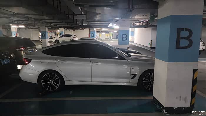 【图】出19年19款330gt耀夜四驱,坐标东莞,19年11月上牌_宝马3系gt