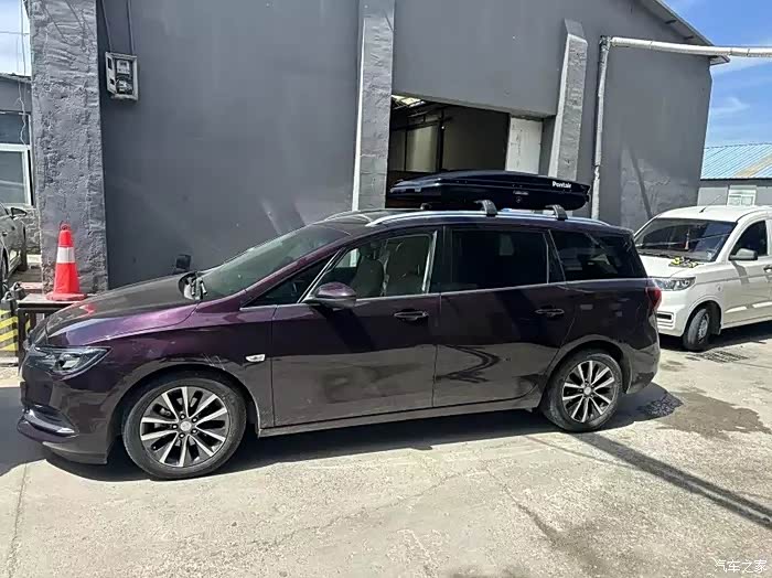 出售gl6车顶行李箱,2024年4月6号买的,为了自驾用,当