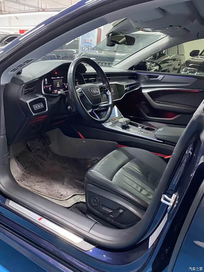 最新到店20年20款奥迪a7整车进口,新车办完60多万重金升