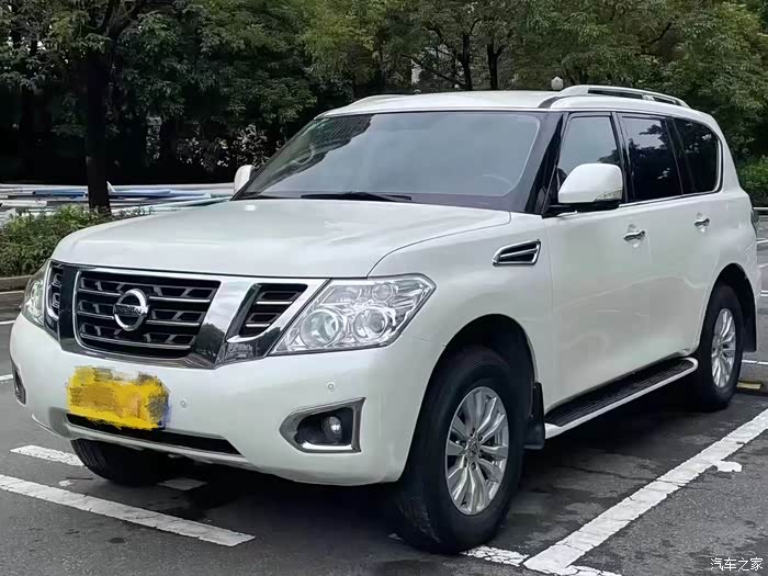日产途乐19年上牌40v6一手车