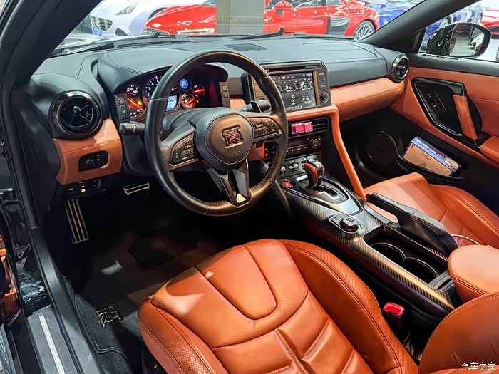 个人出台17款日产gtr