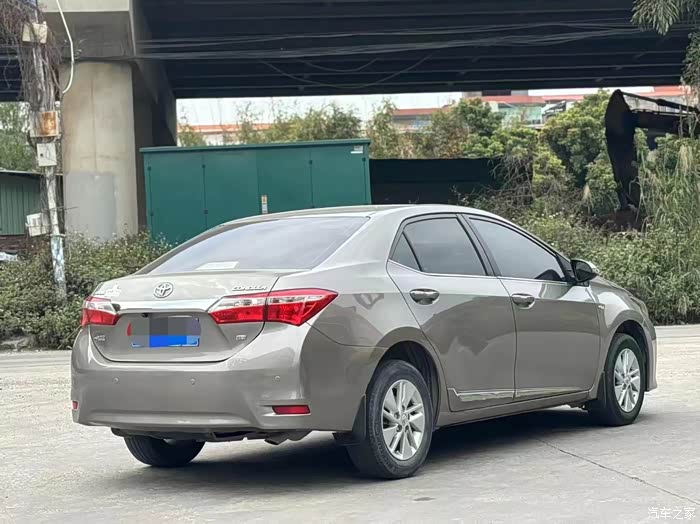 拿下16年丰田卡罗拉一口价48万自动16l一键启