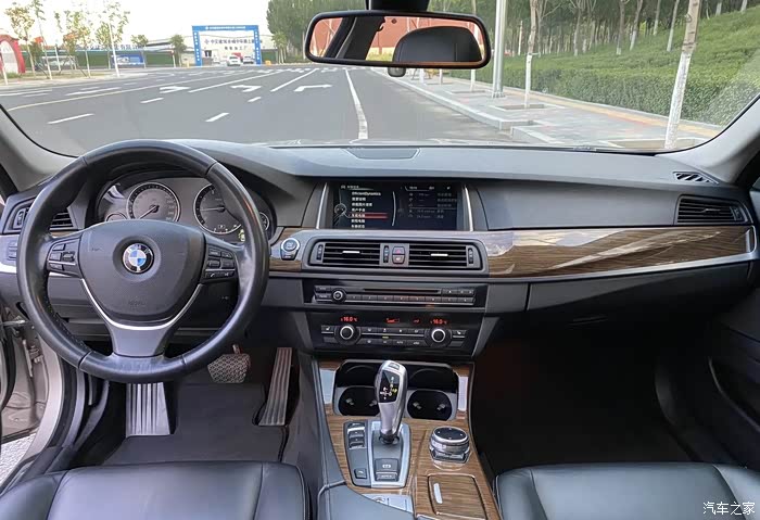 【图】14年525li风尚设计套装带哈曼卡顿_宝马5系论坛_汽车之家论坛