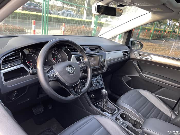 优质二手车大众途安