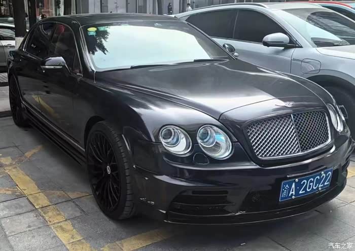 10年宾利飞驰四坐限量版w12价格批发