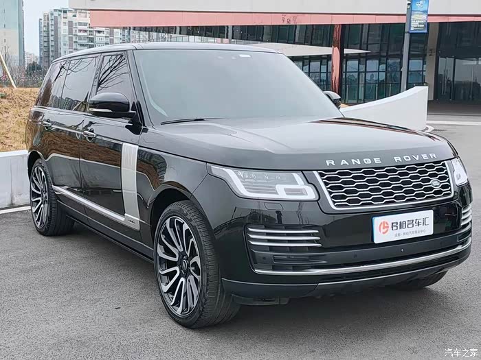路虎揽胜2019款尊崇创世加长版落地200多节约1