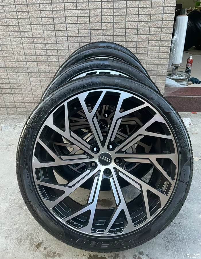 21寸奥迪s8原厂轮毂带胎感兴趣的约