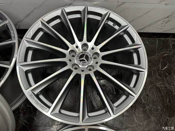 刚刚拆车来的原厂正品奔驰s450轮毂20寸经典百搭好看