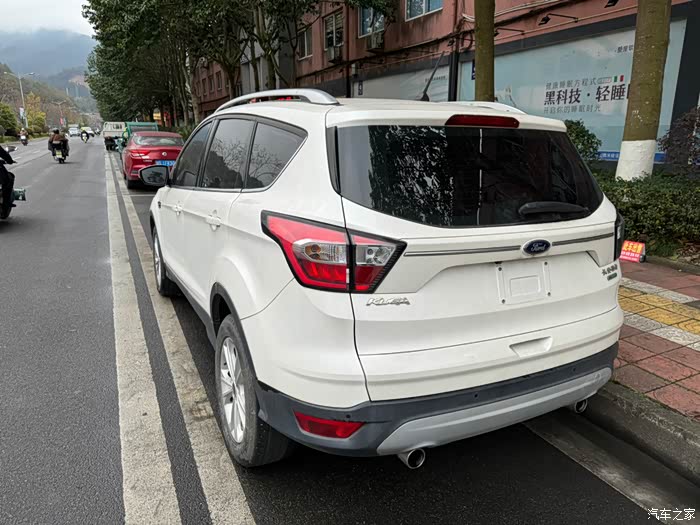 出售福特翼虎18年5月原版原漆