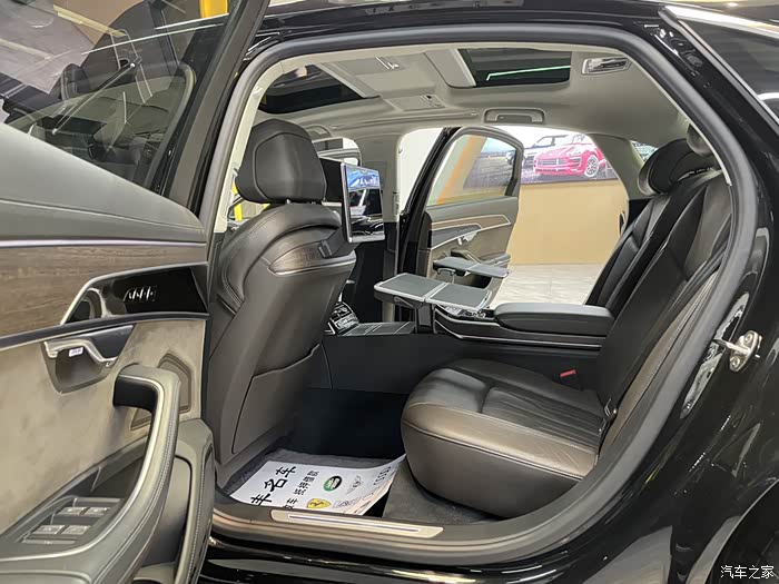 20年四最顶配奥迪a8l