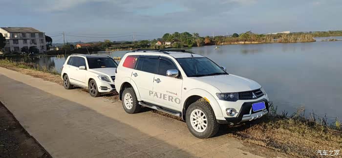 借楼【出售一台三菱劲畅】欧蓝德表亲,16年3.0四驱,9.6万公里.