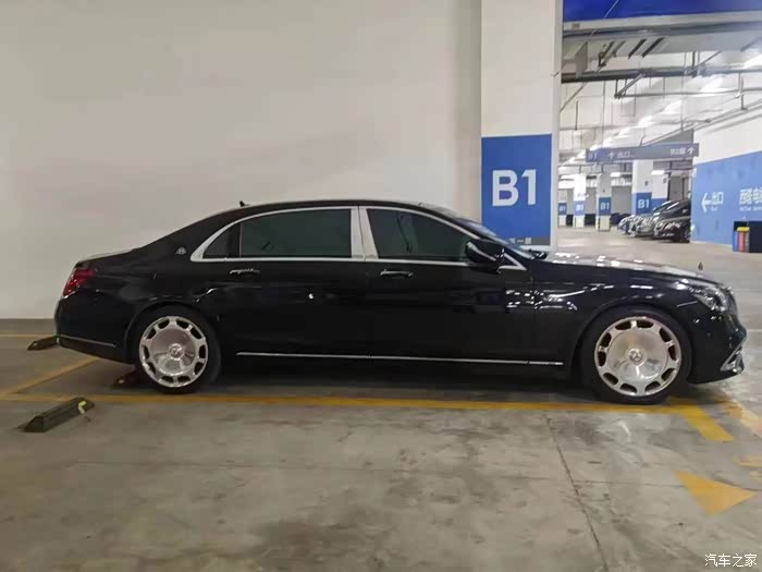 【图】2019年迈巴赫s680 w12 6.