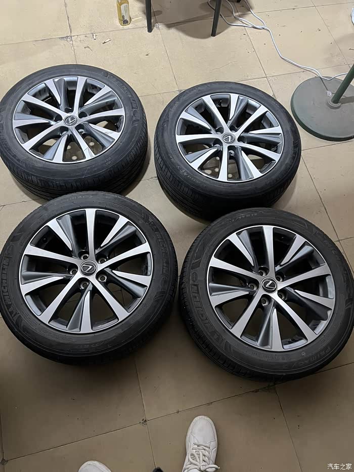 17寸雷克萨斯es200轮毂轮胎原厂正品