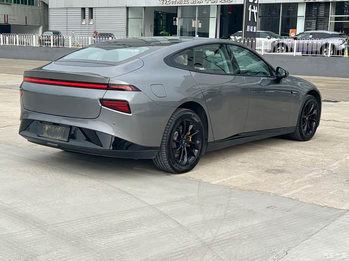 小鹏p7 2020款 p7 586n 行驶2.5w公里 21