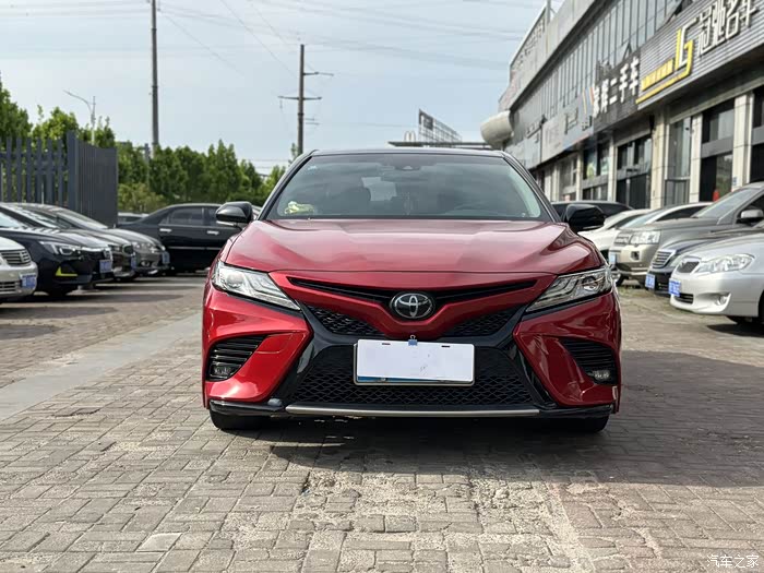 19年丰田凯美瑞 锋尚 行驶里程5万多公里 全车原