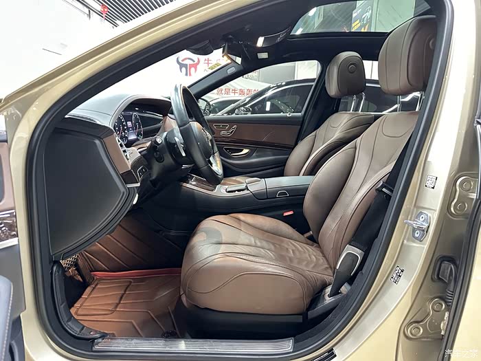 19年奔驰s320l 行驶里程仅7万公里 前后保