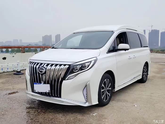 稀有货!新到22年3月3万公里,广汽传祺 m8 限量版原厂高