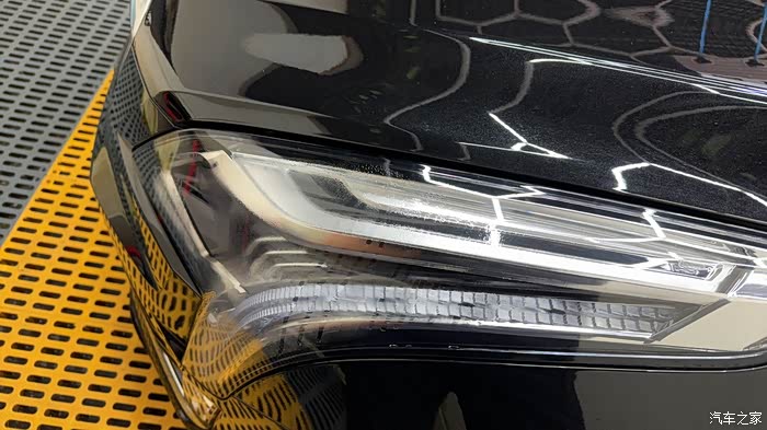 到一年左前大灯进水了;不知道怎么解决_凯迪拉克xt5论坛_汽车之家论坛