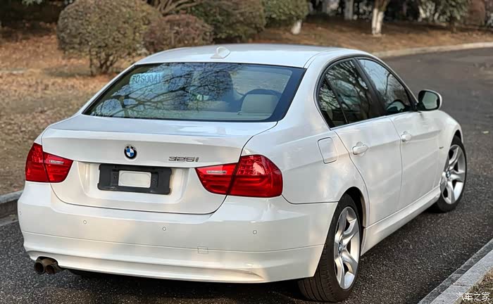 e90325i豪华版末代驾驶者机器转让