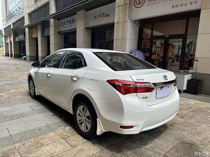 最新上架2016年丰田卡罗拉 一手车 仅行驶5.6万公里