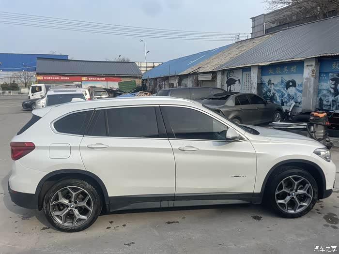 17年宝马x115尊享型精品一手车14万公里9w