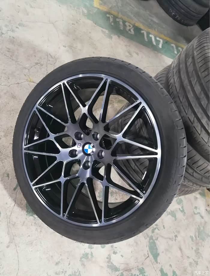 20寸宝马m4666m鸟巢轮毂轮胎精品套件喜欢的可以来
