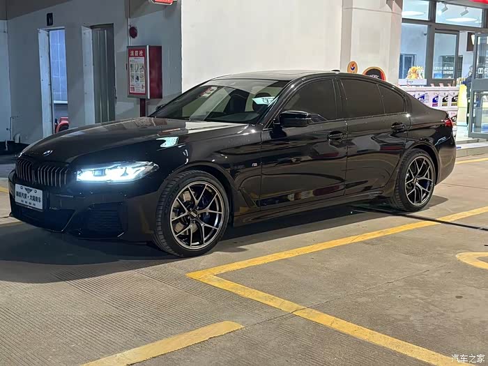 出个人车车商代卖帮拍的照2021年宝马530i进口运
