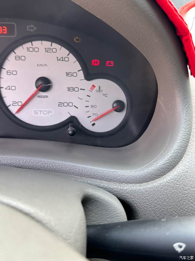 点击:>1|回复:>0雪铁龙c2论坛>求助c2水温问题,开钥匙就有一格,不管