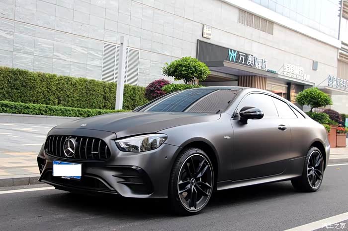 21款21年奔驰e53coupeamg30000公里