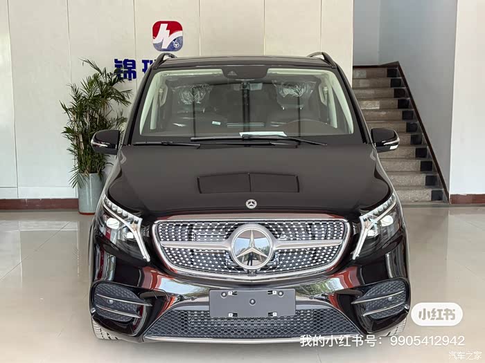 奔驰v260l,顶配豪华版,指导价64.68万,现在仅需53