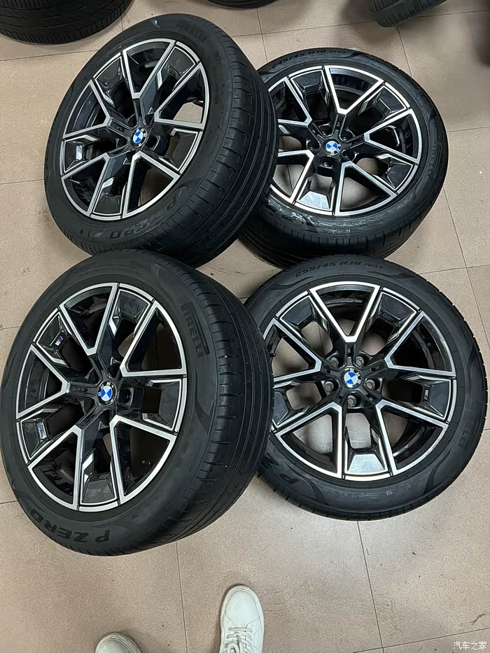 18寸宝马原厂正品轮毂四个