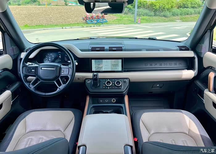 到店 21年路虎卫士 小跑5万公里 hse 高配 硬汉的代表