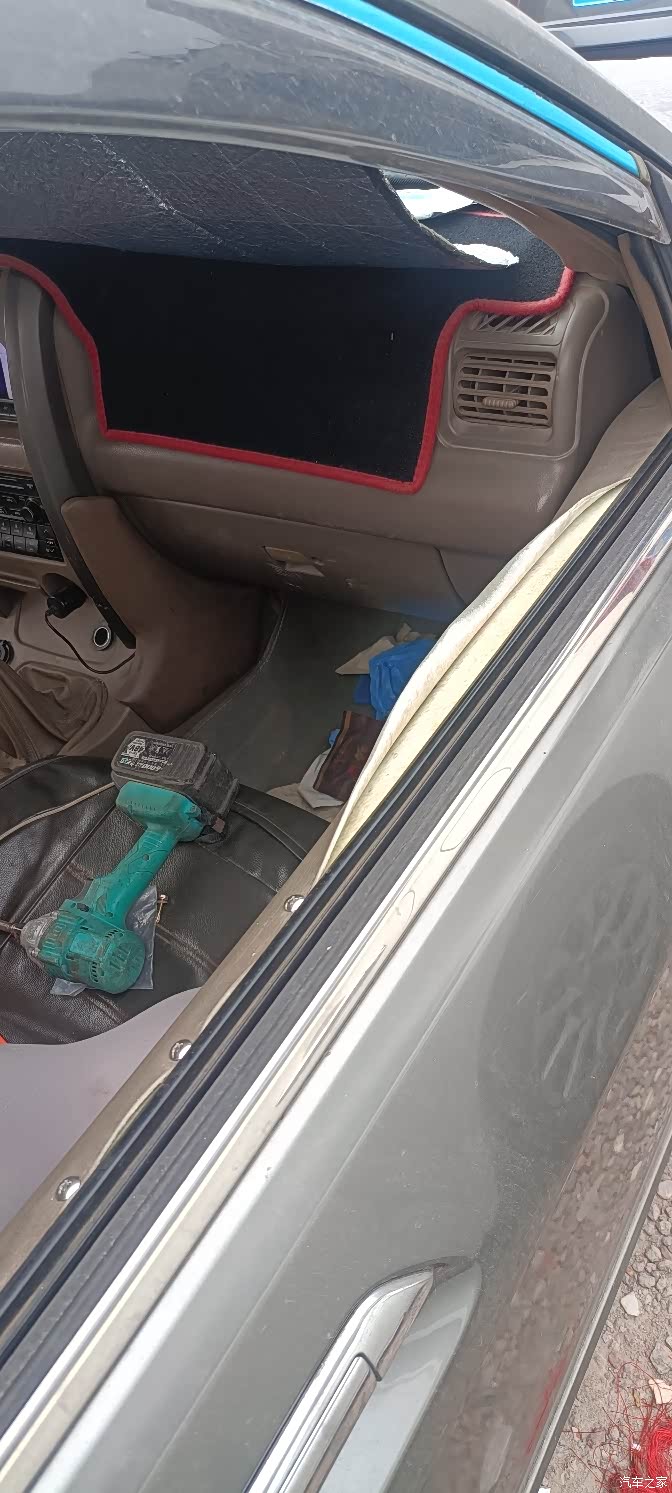 【图】车门蒙皮脱胶,物理问题物理解决_哈弗h3论坛_汽车之家论坛