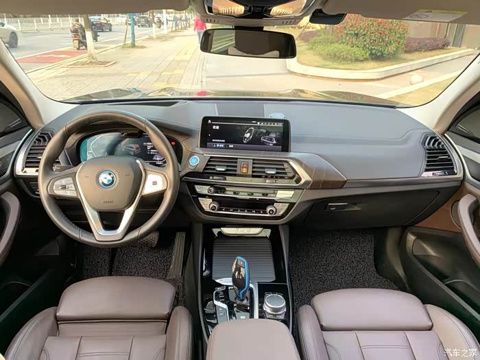 宝马ix32021款改款创领型行驶400万公里精