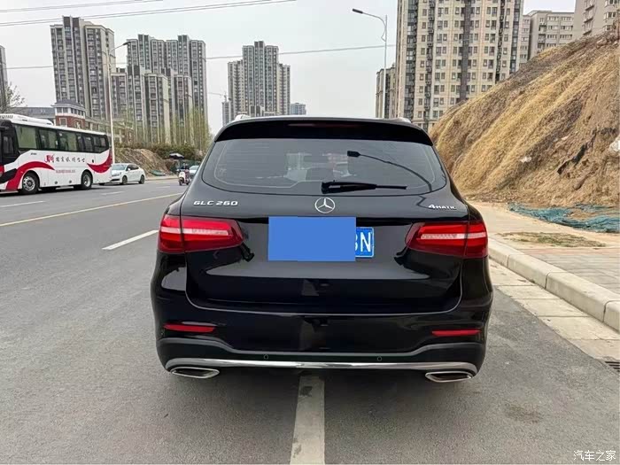 最新到店18款奔驰glc260四驱动感一手10万公里自