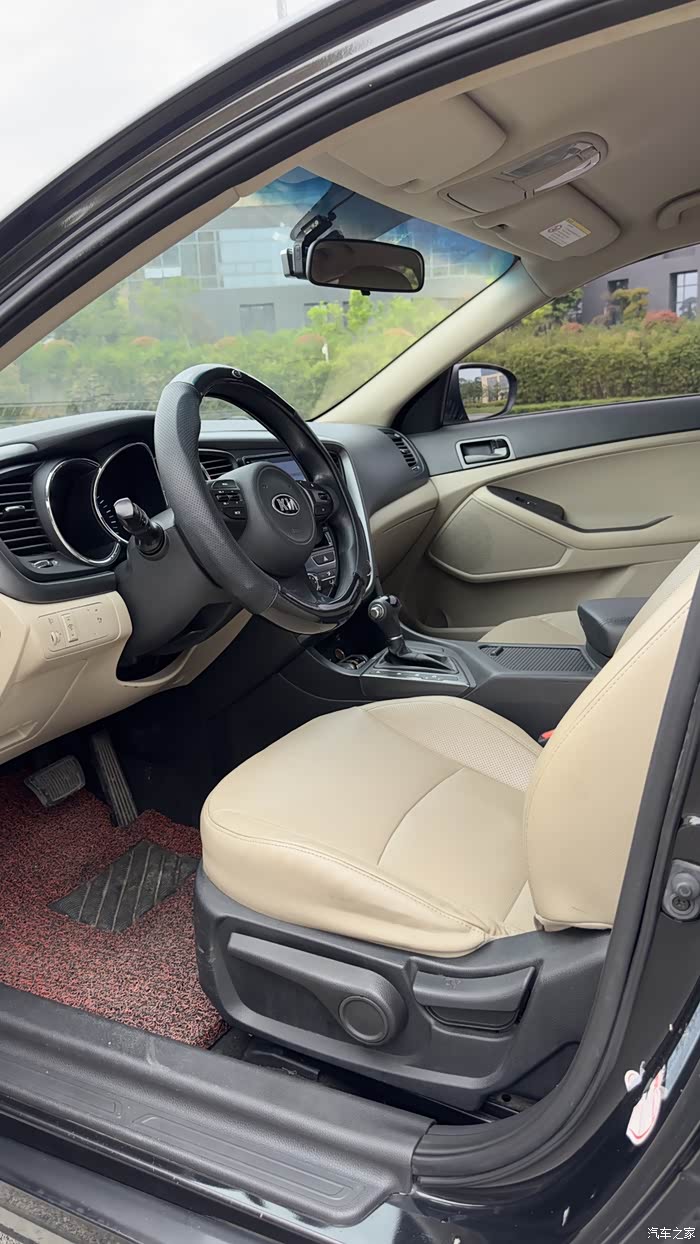 16年起亚k5 过户一次 全年保险 挑战最低价4.68