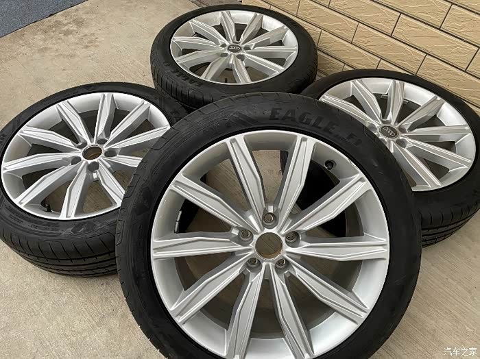 19寸奥迪a6轮毂轮胎一套,中意的约