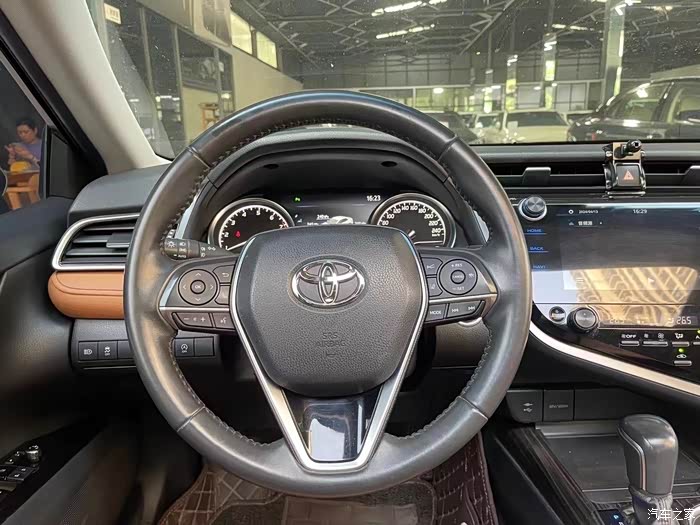 2020年9月丰田凯美瑞20g豪华版一手33000公