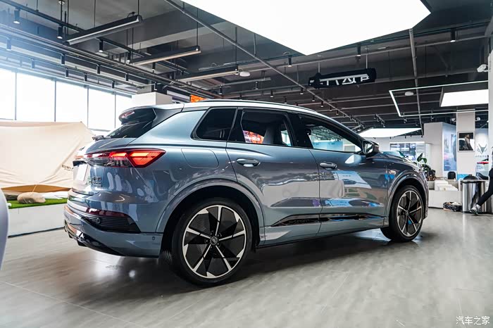 新能源挑战赛买电车最稳的选择成都空间站试驾奥迪q4etron