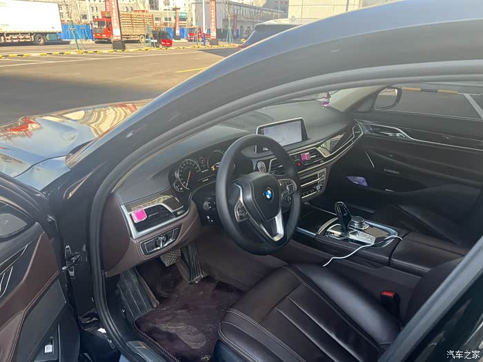 出个人自用17宝马730