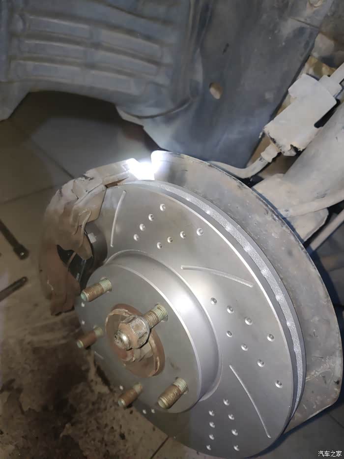 刹车盘,更换