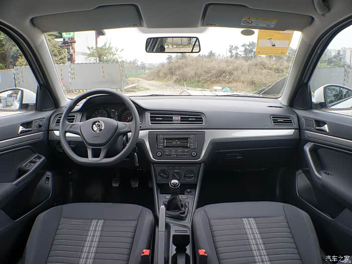 23年2月上牌大众朗逸启航手动版12万公里有carp