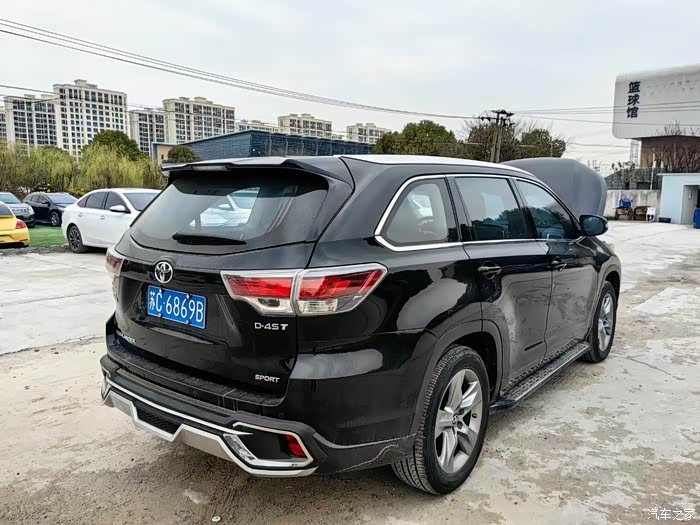 18年汉兰达20t两驱豪华七座个人一手129万公