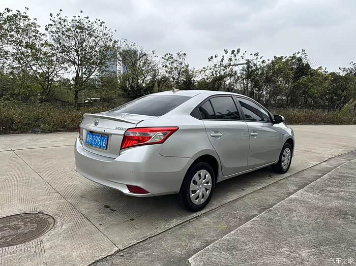 16年1月吉利远景13t手波年审到明年1月无大事故