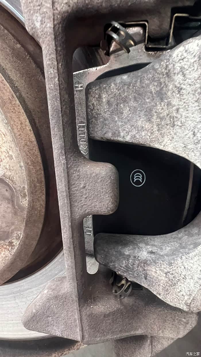 【图】2017款a6l更换噶尔法刹车片_奥迪a6l/a6(进口)论坛_汽车之家论