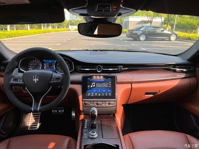 【图】全国唯一二手18年总裁sq4豪华版_玛莎拉蒂论坛_汽车之家论坛
